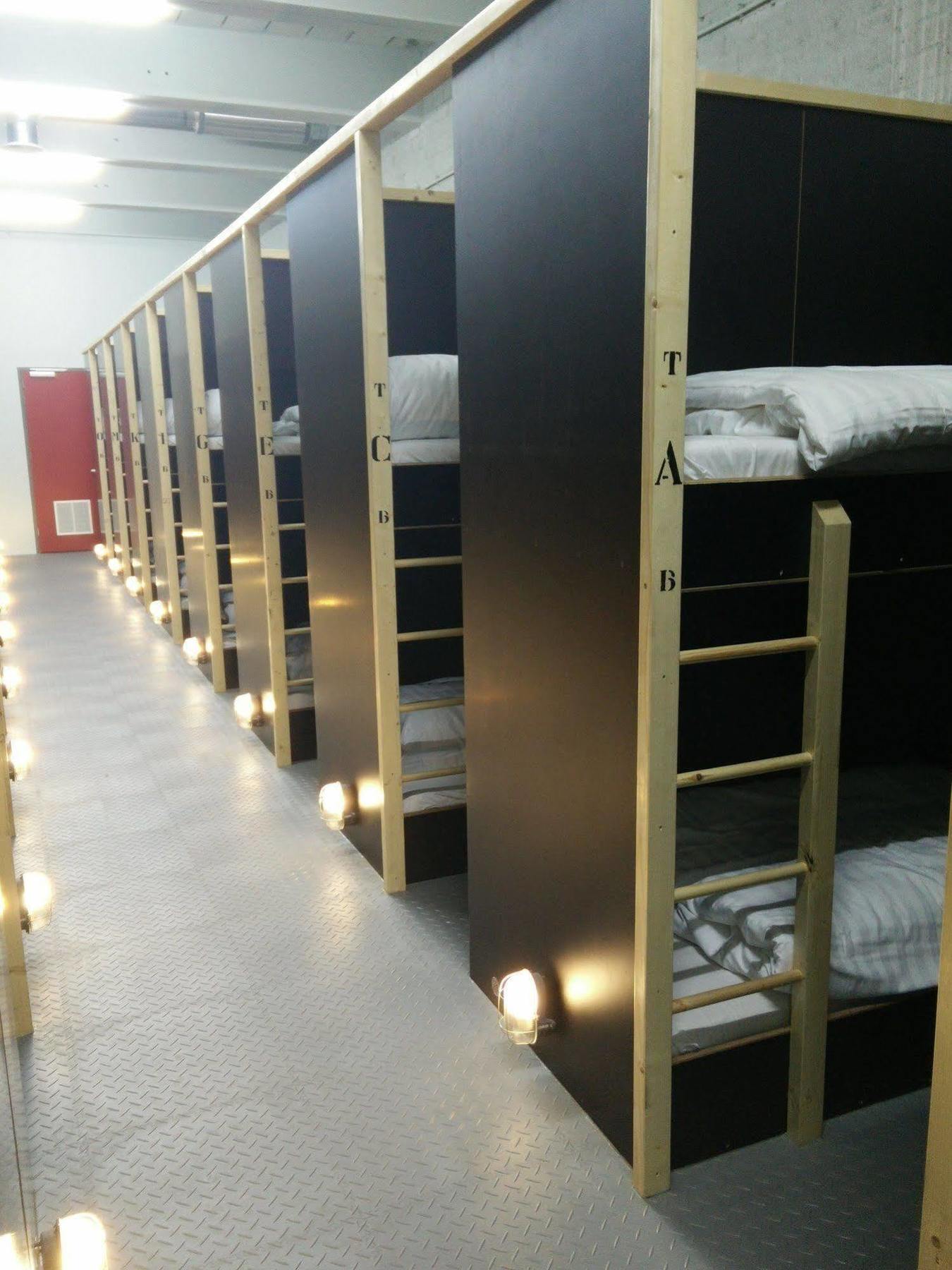 Stayokay Hostel Eindhoven - Blue Collar Kültér fotó