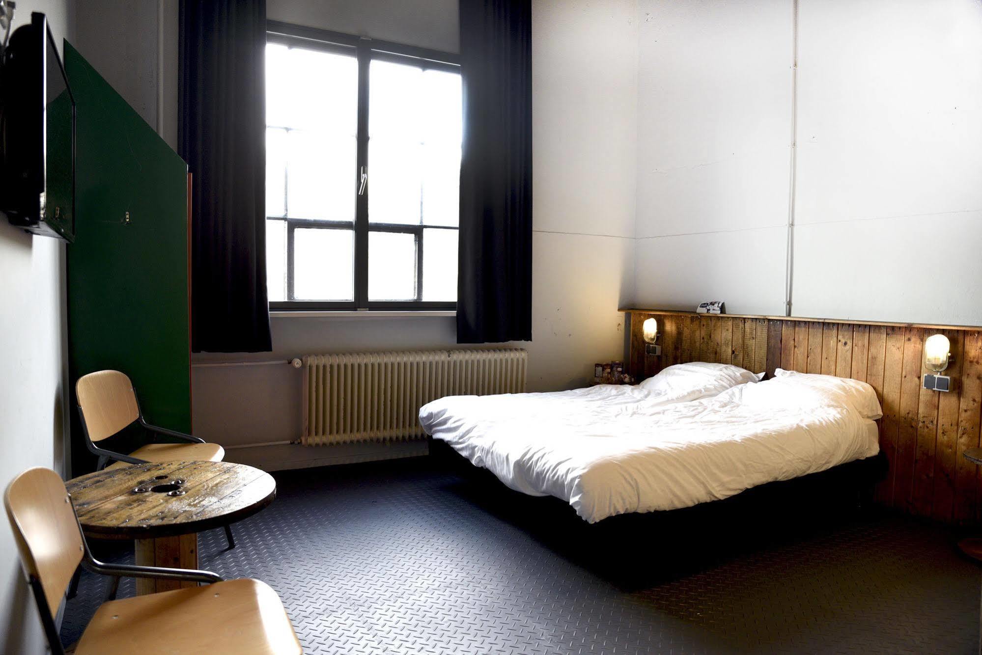Stayokay Hostel Eindhoven - Blue Collar Kültér fotó